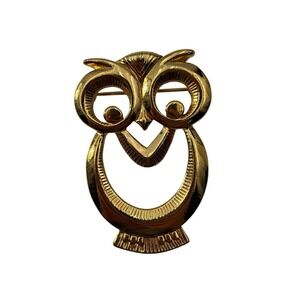 Vintage Gold Tone Open Work Owl Bird Cute Brooch Pin